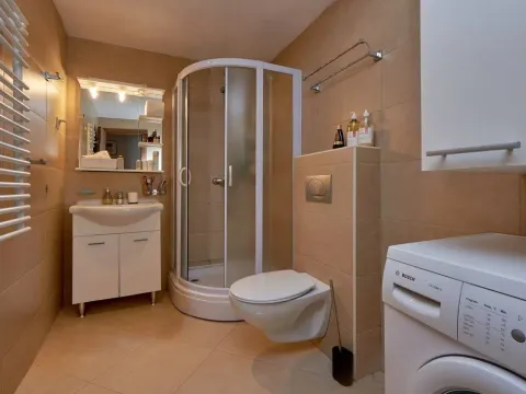 Prodaja, dvosoban stan, 57m², Budva, Crna Gora - image 7