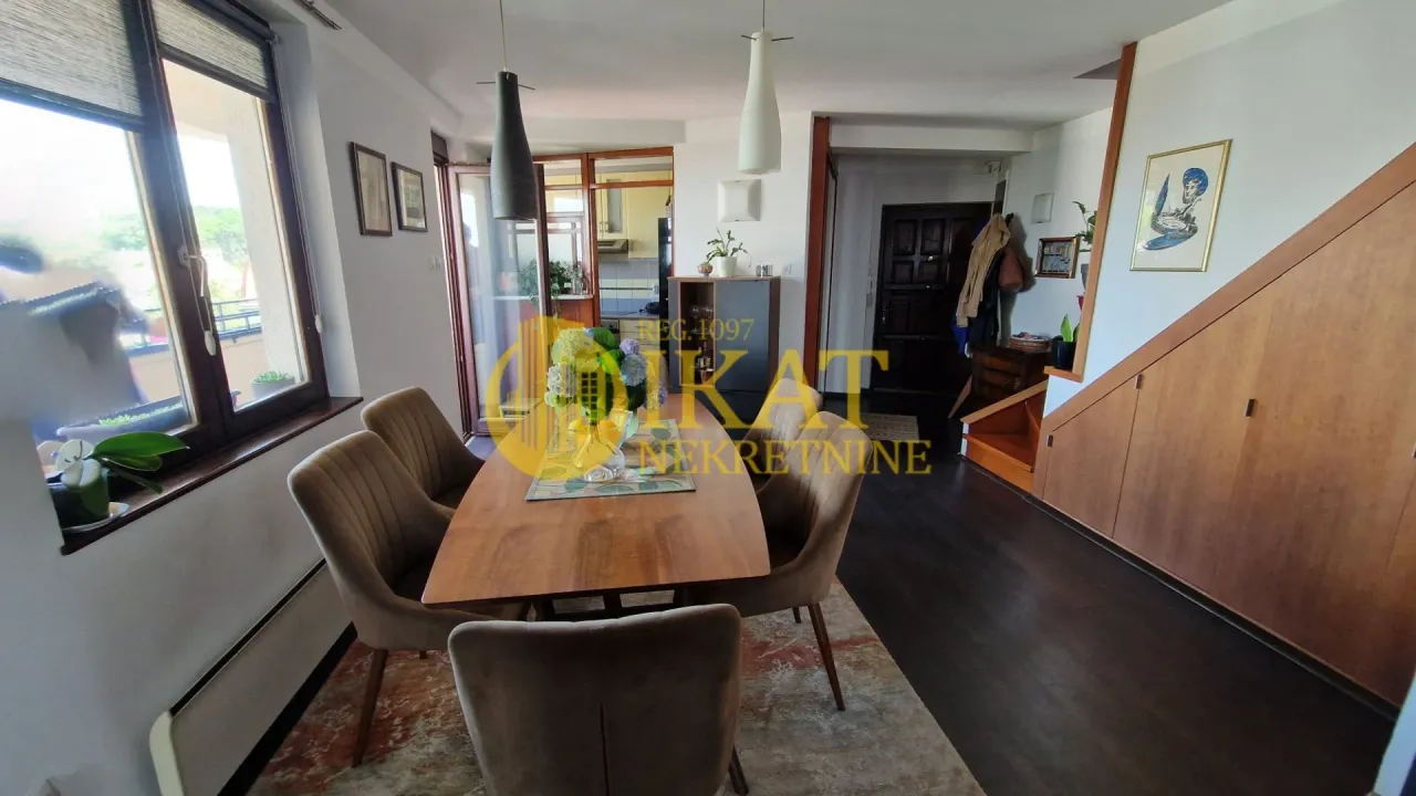 Sale, three bedroom apartment, 110m², Savski Venac, Beograd
