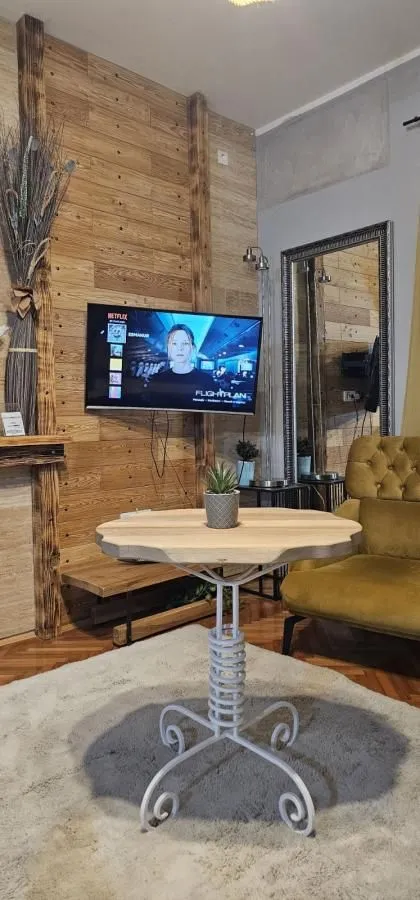 Prodaja, jednosoban stan, 35m², Grbavica, Novi Sad Sve Podlokacije