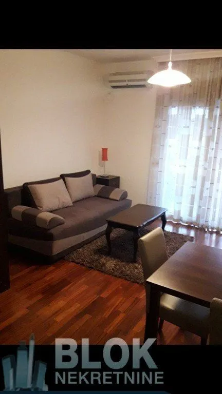 Rent, studio apartment, 31m², City Kvart, Podgorica