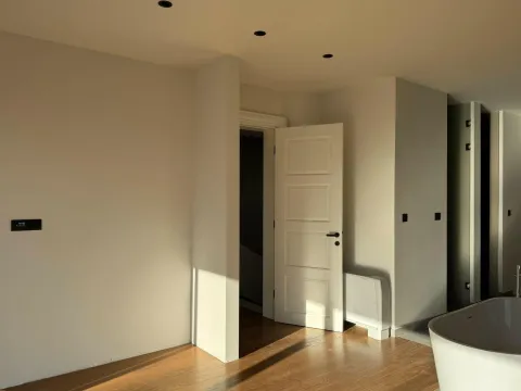 Prodaja, kuća, 262m², Donja Gorica, Podgorica - image 7