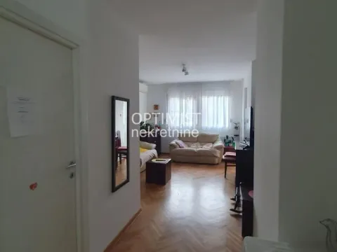 Sale, three bedroom apartment, 76m², Vračar Centar, Vračar Sve Podlokacije - image 5