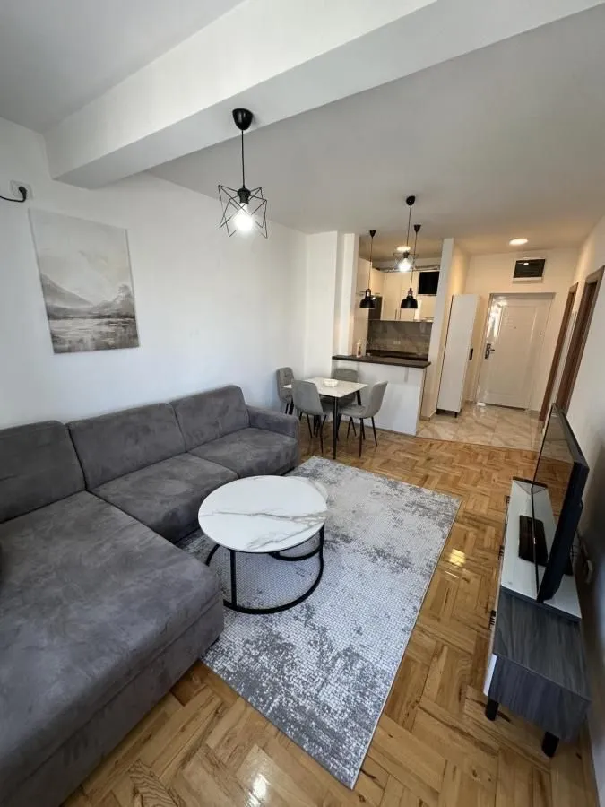 Izdavanje, stan, 40m², Ljubović, Podgorica