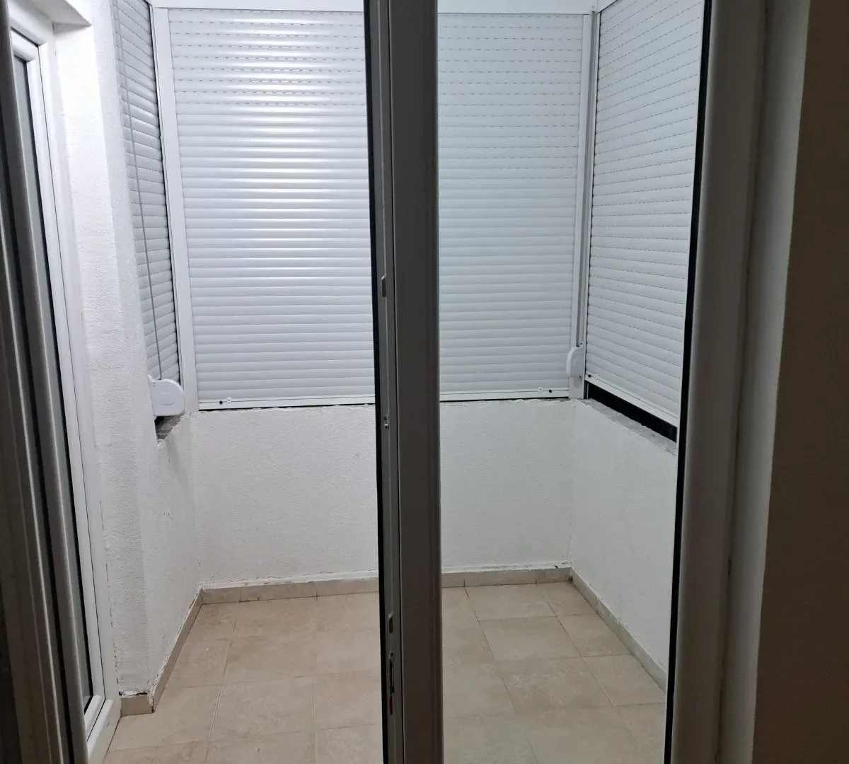Prodaja, dvosoban stan, 60m², Centar, Bar