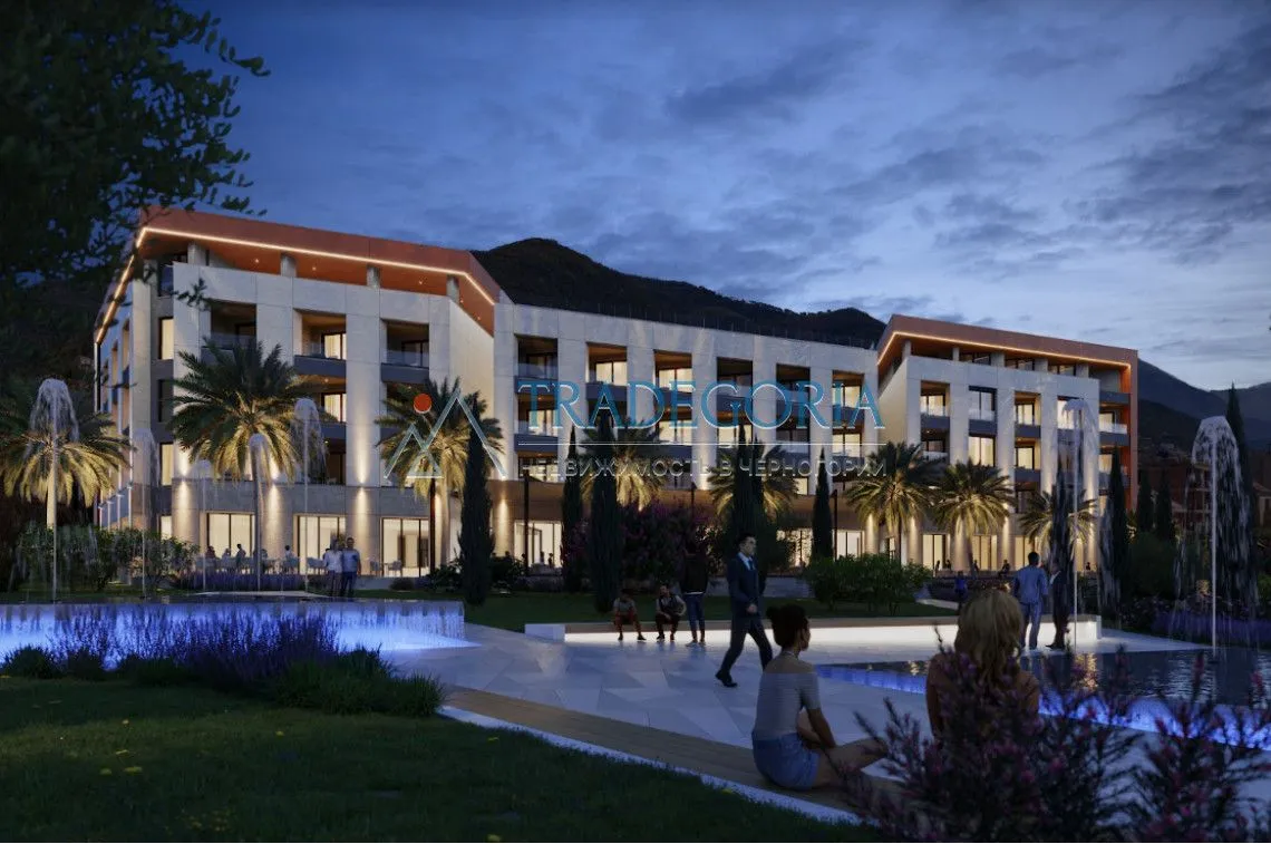 Prodaja, dvosoban stan, 81m², Tivat, Crna Gora