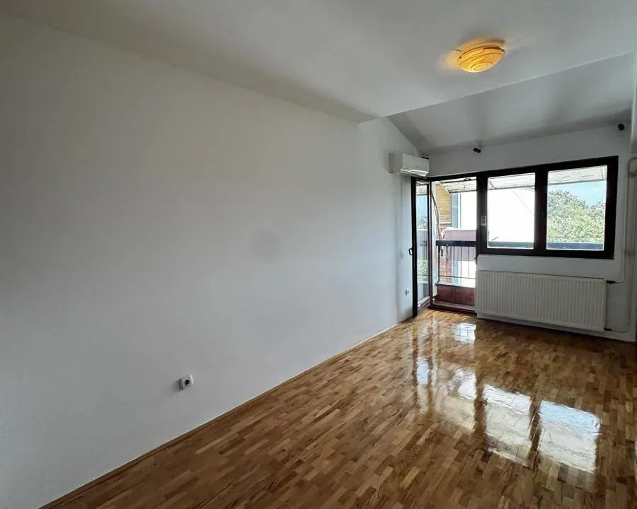 Sale, two bedroom apartment, 45m², Palilula Sve Podlokacije, Beograd
