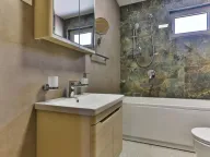 Izdavanje, trosoban stan, 115m², Pržno, Budva - image 7