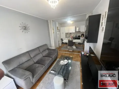 Prodaja, dvosoban stan, 44m², Grbavica, Novi Sad Sve Podlokacije - image 7