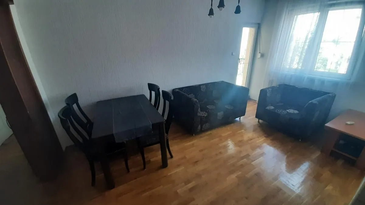 Prodaja, dvosoban stan, 48m², Centar, Novi Sad
