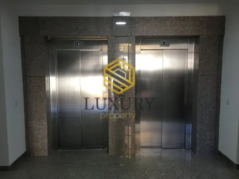 Rent, one bedroom apartment, 56m², Šušanj, Bar - image 4