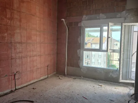 Prodaja, jednosoban stan, 42m², Zabjelo, Podgorica - image 2