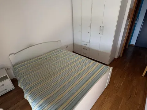 Sale, one bedroom apartment, 43m², City Kvart, Podgorica - image 5