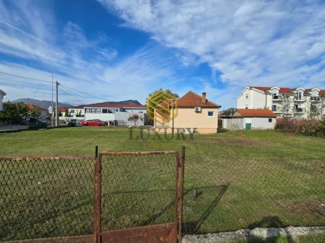 Izdavanje, kuća, 75m², Gornja Gorica, Podgorica