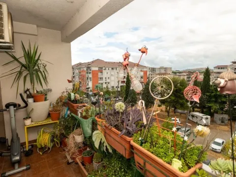 Izdavanje, trosoban stan, 97m², Pod Goricom, Podgorica - image 15