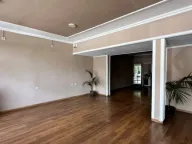 Rent, office space, 100m², Tuzi, Podgorica - image 4