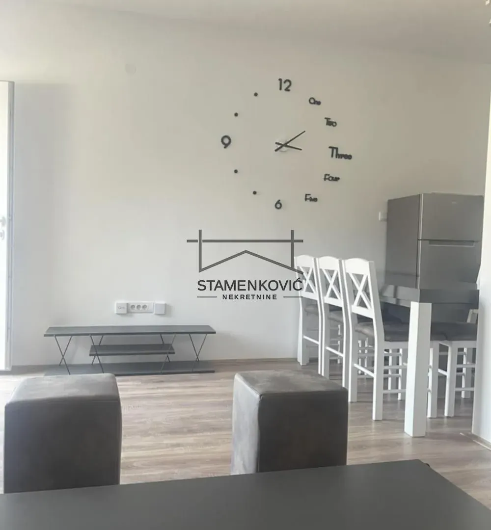 Prodaja, stan, 26m², Lipov gaj, Novi Sad Sve Podlokacije