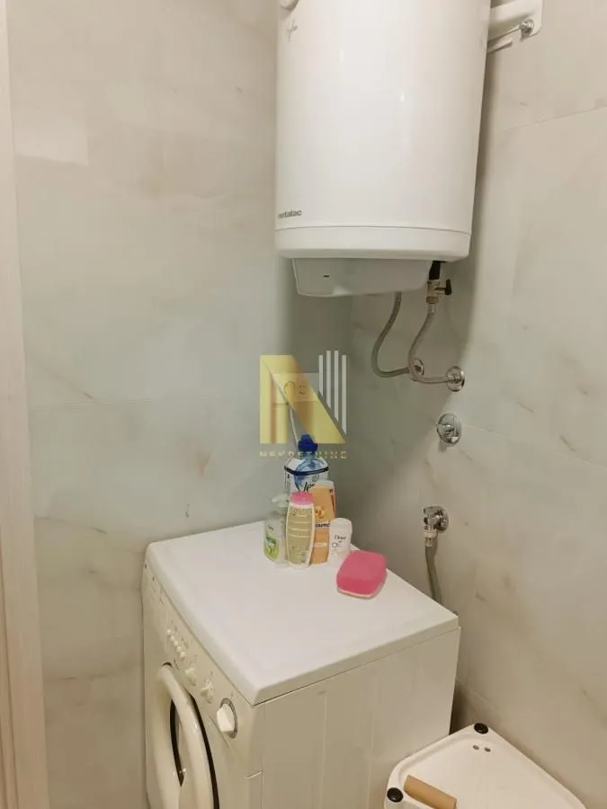 Izdavanje, jednosoban stan, 32m², Adice, Novi Sad Sve Podlokacije