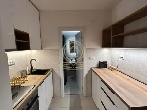 Izdavanje, jednosoban stan, 35m², Stari Grad, Beograd - image 4