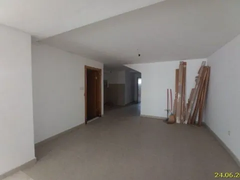 Sale, office space, 107m², Stari Aerodrom, Podgorica - image 6