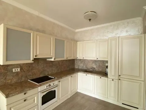 Sale, three bedroom apartment, 115m², Bečići, Budva - image 9