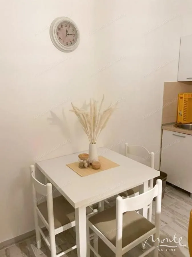 Sale, office space, 400m², Utjeha, Bar