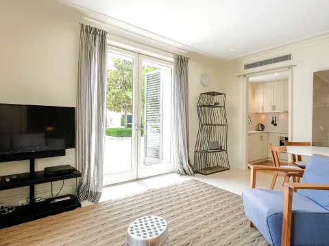 Prodaja, jednosoban stan, 68m², Tivat, Crna Gora - image 37