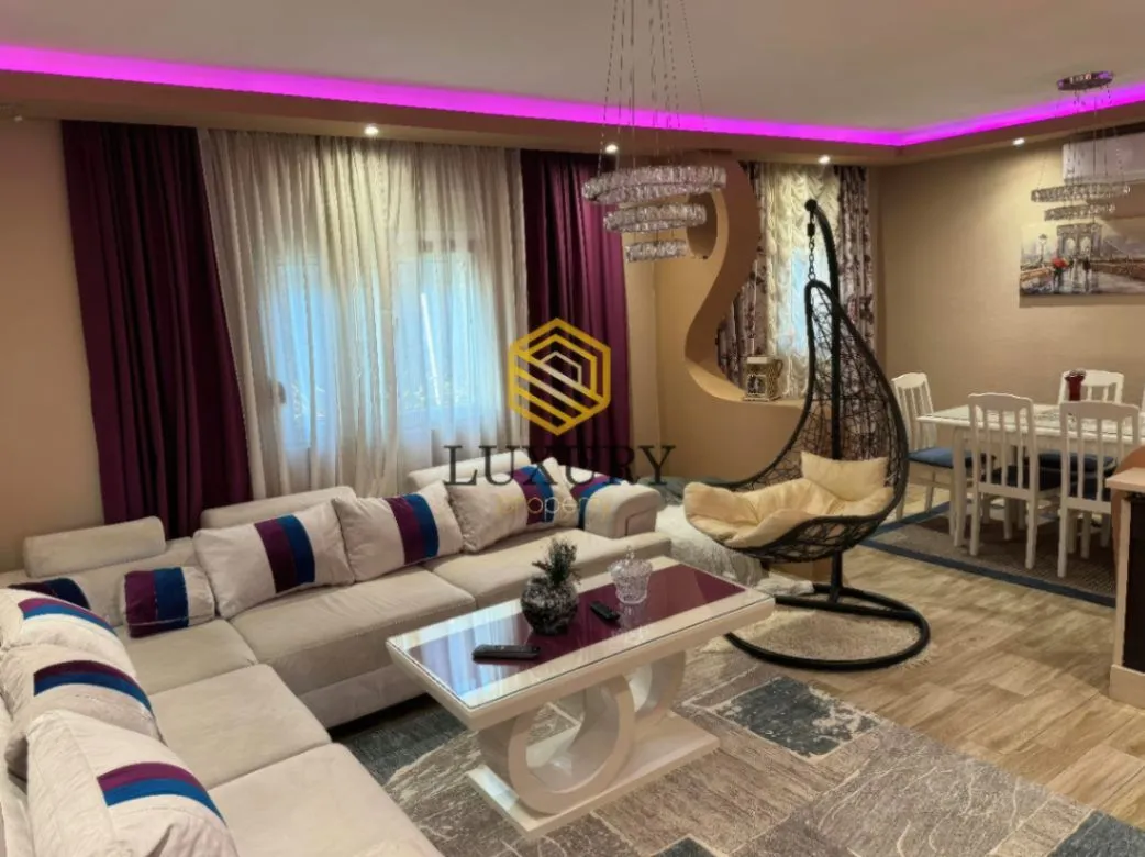 Rent, house, 100m², Kakaricka Gora, Podgorica