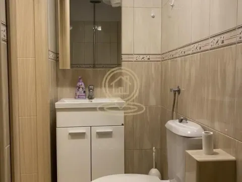 Izdavanje, trosoban stan, 92m², Tašmajdan, Palilula Sve Podlokacije - image 20