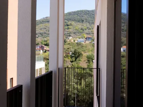 Sale, one bedroom apartment, 55m², Tivat, Crna Gora - image 4