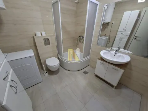 Izdavanje, dvosoban stan, 49m², Centar, Novi Sad - image 9