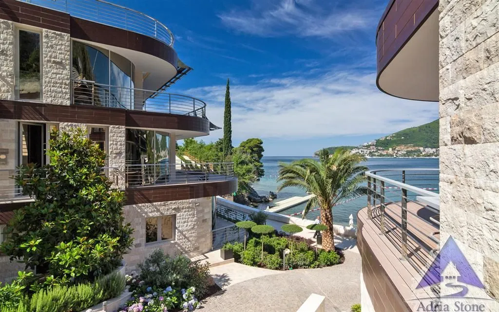 Sale, two bedroom apartment, 146m², Zavala, Budva