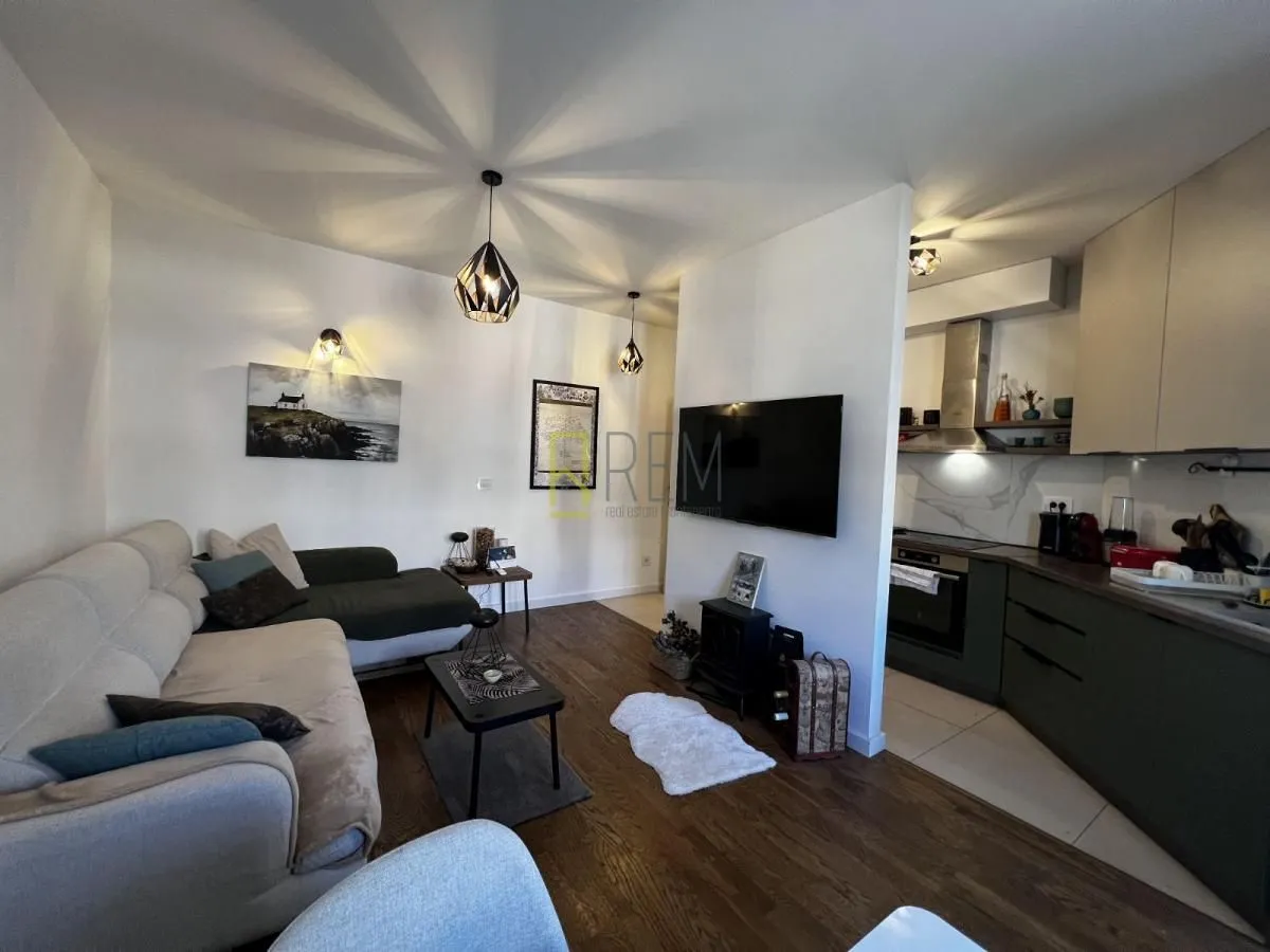 Prodaja, jednosoban stan, 44m², Zagorič, Podgorica