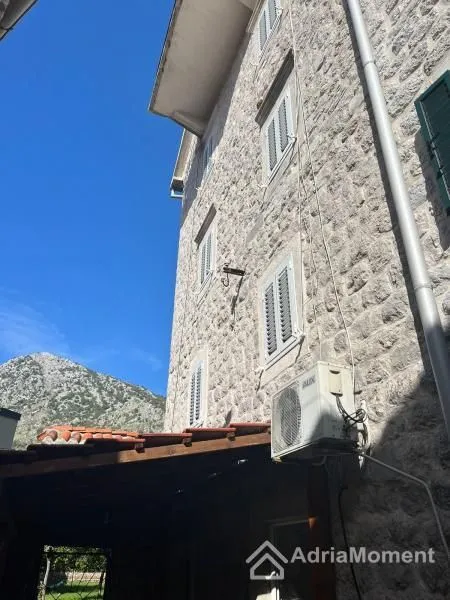 Prodaja, kuća, 220m², Risan, Kotor