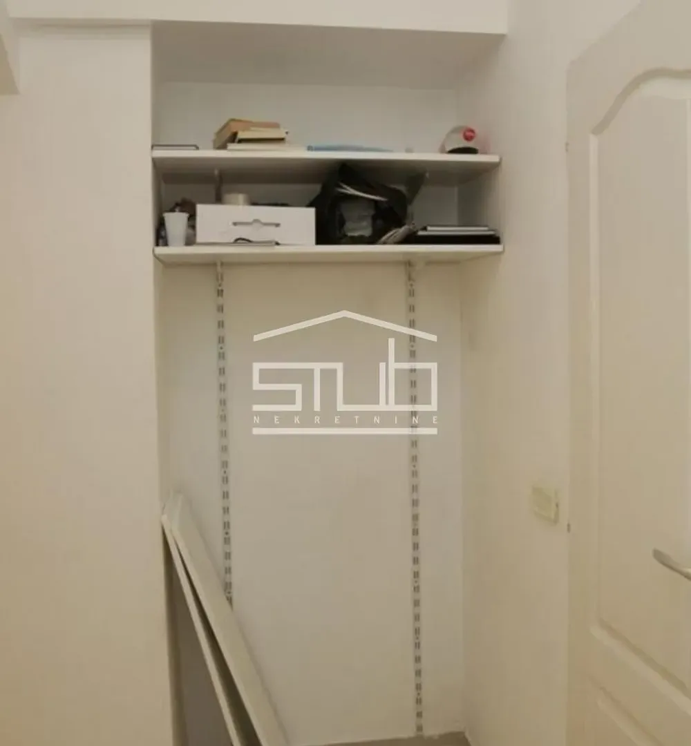 Sale, office space, 38m², Stari Grad, Beograd