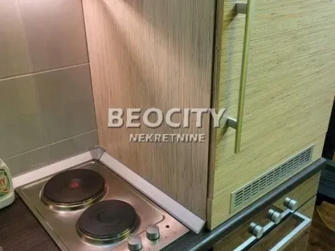 Izdavanje, dvosoban stan, 50m², Centar, Novi Sad - image 4