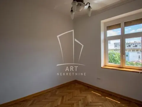 Sale, four bedroom apartment, 125m², Centar Sve Podlokacije, Beograd - image 11