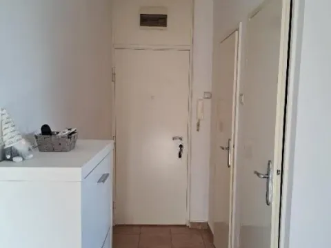 Sale, two bedroom apartment, 66m², Novi Beograd Blok 45, Novi Beograd Sve Podlokacije - image 9