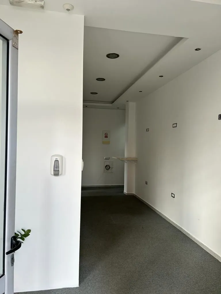 Sale, office space, 54m², Podgorica, Crna Gora