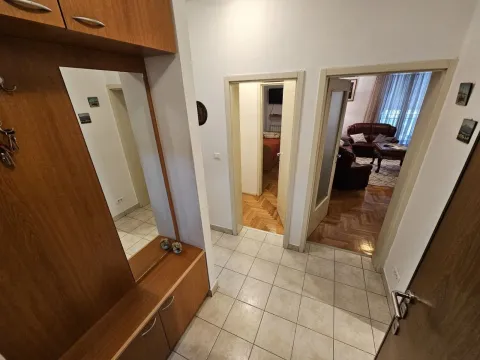 Izdavanje, dvosoban stan, 80m², Preko Morače, Podgorica - image 4