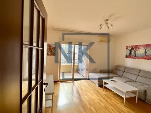 Rent, one bedroom apartment, 50m², City Kvart, Podgorica - image 1