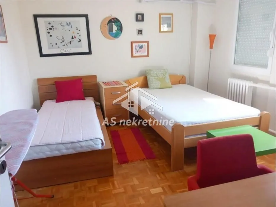 Izdavanje, dvosoban stan, 69m², Novi Beograd Sve Podlokacije, Beograd