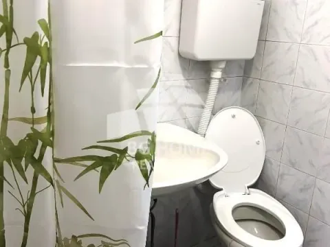 Izdavanje, jednosoban stan, 42m², Karaburma, Palilula Sve Podlokacije - image 17