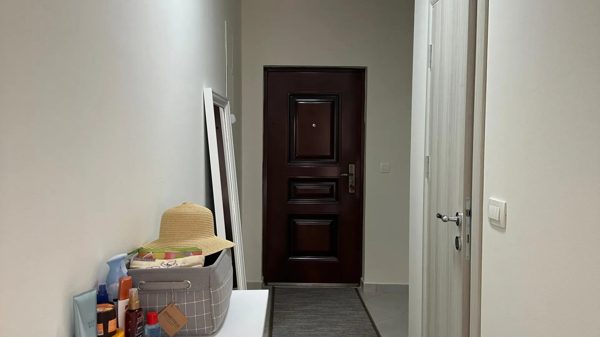 Rent, one bedroom apartment, 48m², Tivat, Crna Gora