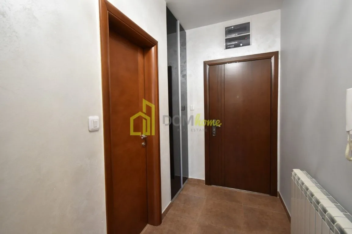 Prodaja, dvosoban stan, 90m², Gorica C, Podgorica