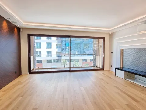 Sale, two bedroom apartment, 108m², Budva, Crna Gora - image 2