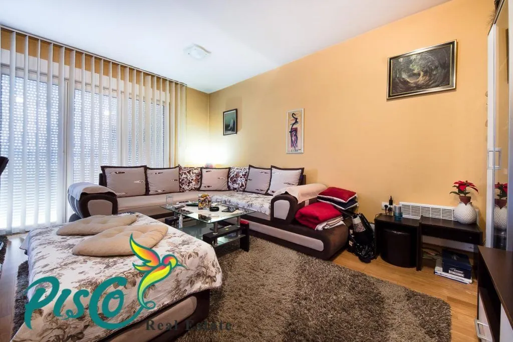 Prodaja, trosoban stan, 90m², Ljubović, Podgorica