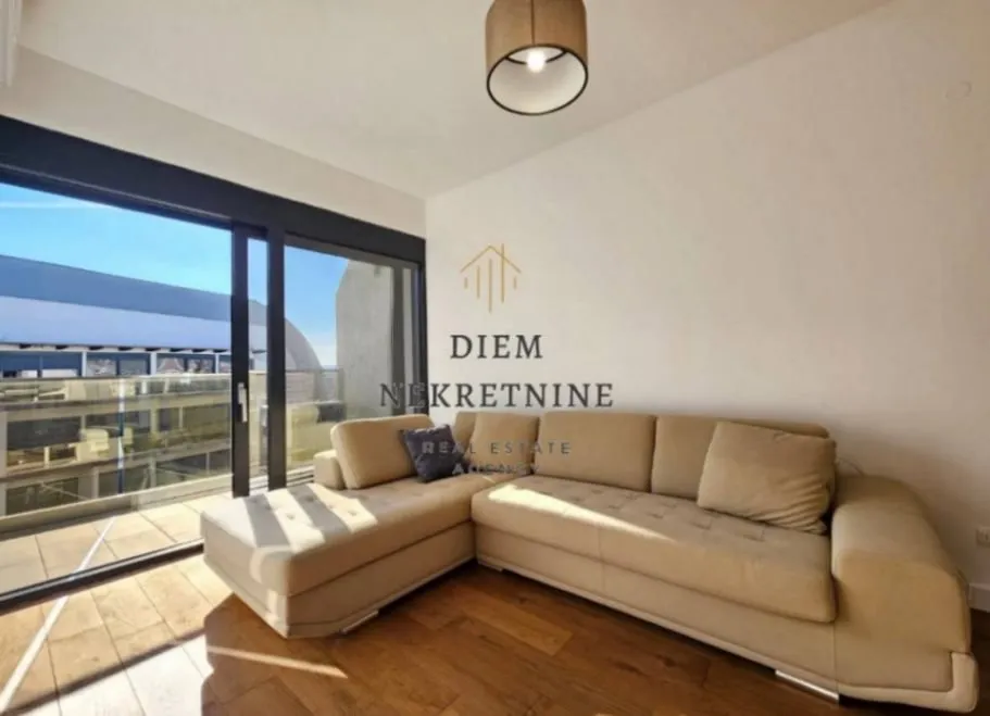 Prodaja, jednosoban stan, 64m², Soho City, Bar