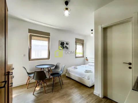Izdavanje, garsonjera, 18m², Bečići, Budva - image 3