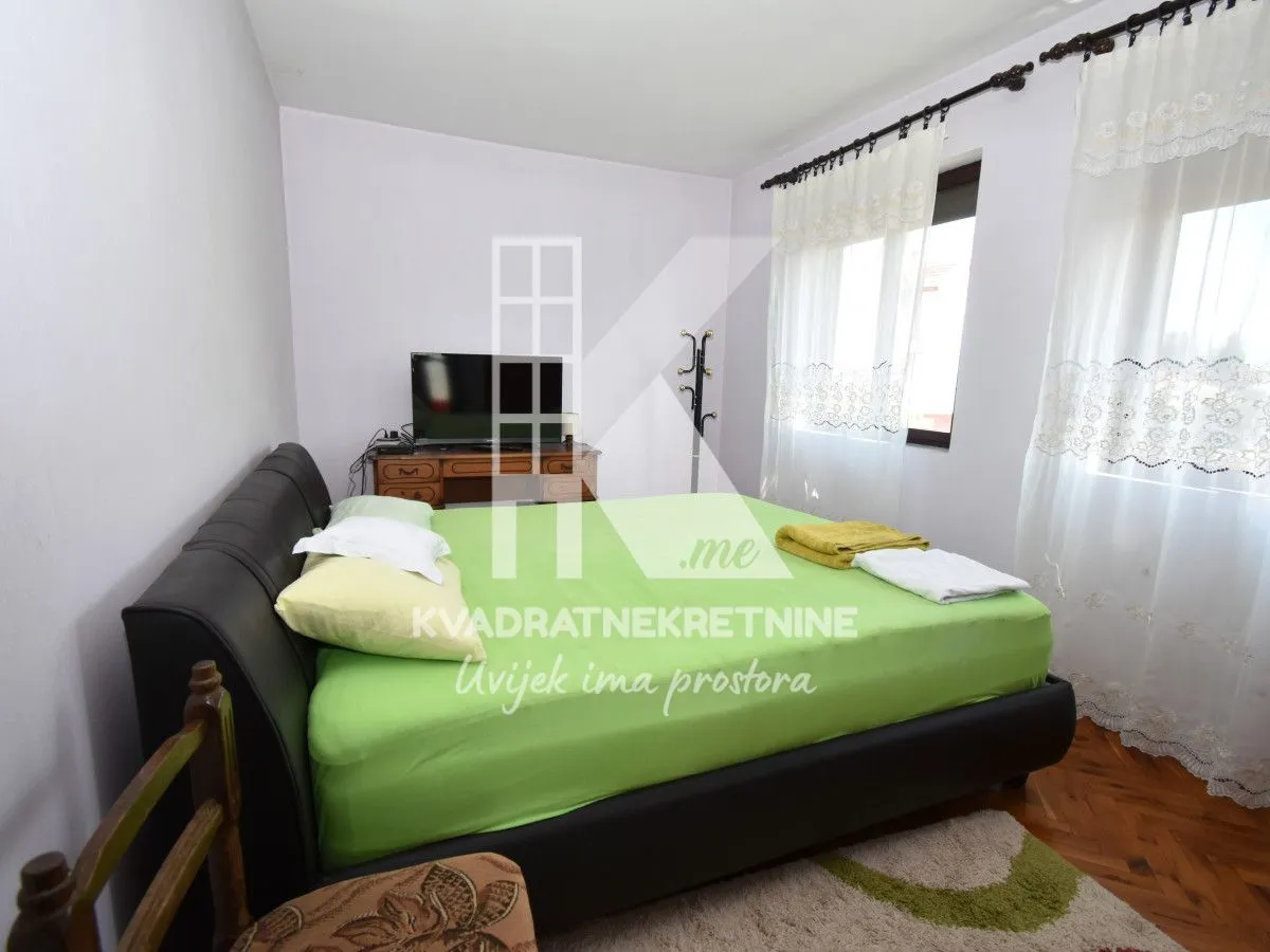 Rent, house, 340m², Masline, Podgorica