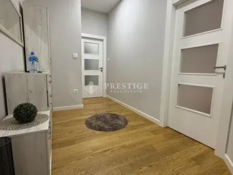 Rent, two bedroom apartment, 78m², Centar, Podgorica - image 11